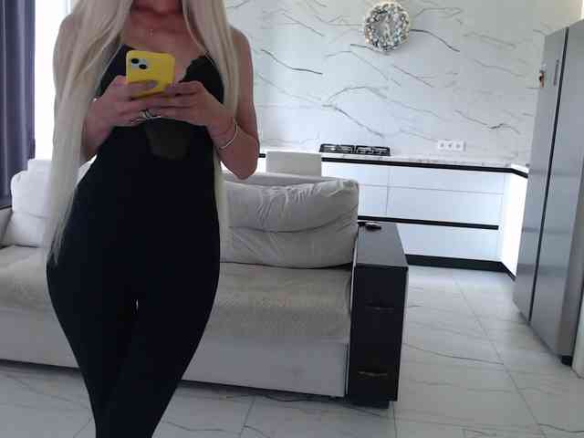 Elsa77 webcam