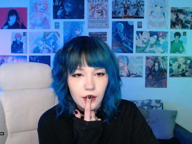 Hugo-Min's BongaCams show and profile