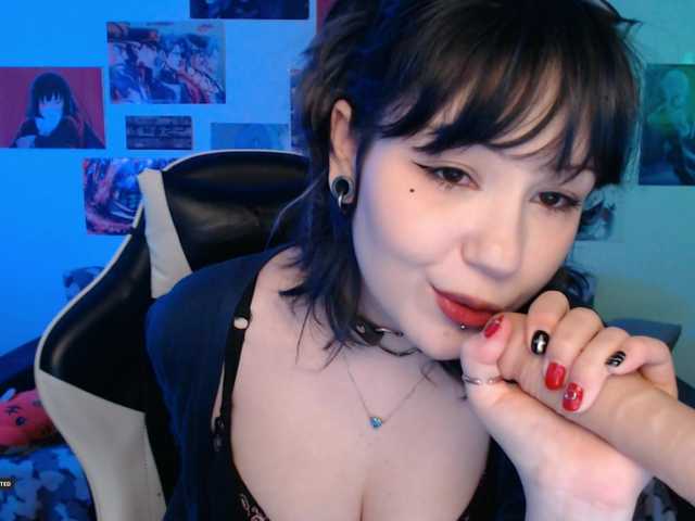 Hugo-Min's BongaCams show and profile