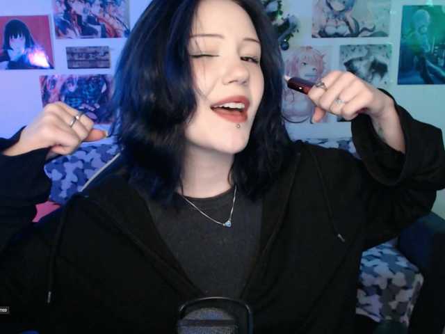 Hugo-Min's BongaCams show and profile