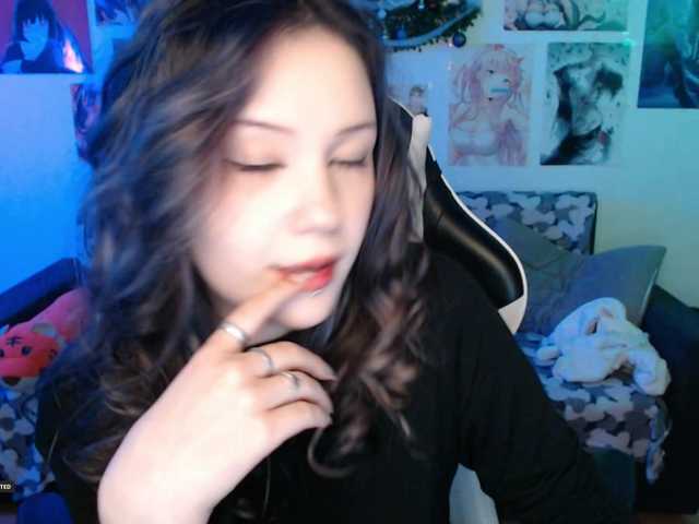 Hugo-Min's BongaCams show and profile