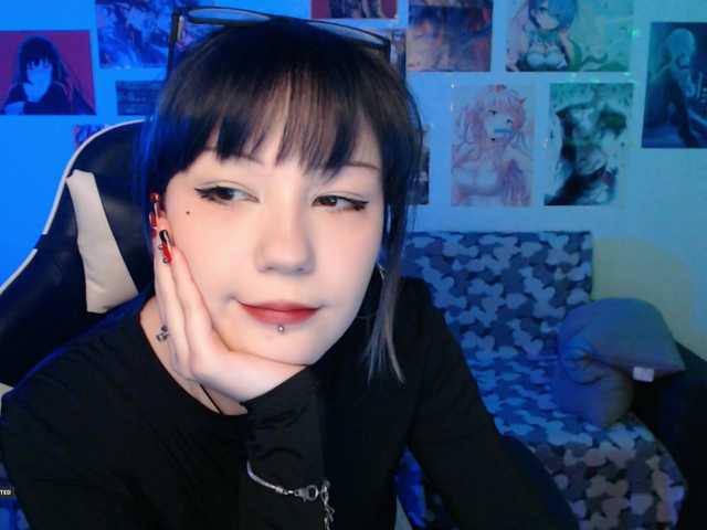 Hugo-Min's BongaCams show and profile