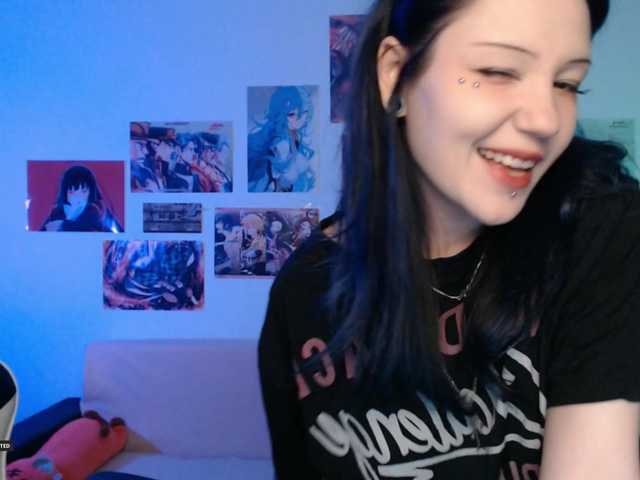 Hugo-Min's BongaCams show and profile