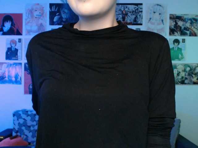 Hugo-Min's BongaCams show and profile