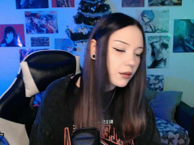 Hugo-Min's BongaCams show and profile