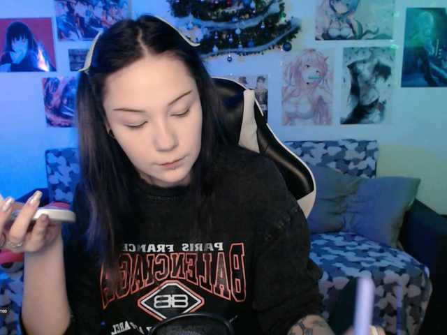 Hugo-Min's BongaCams show and profile