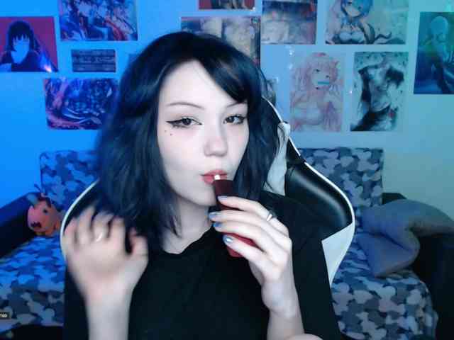 Hugo-Min Live Webcam on BongaCams