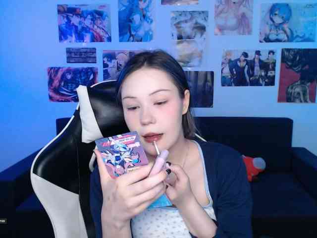 Hugo-Min Live Webcam on BongaCams