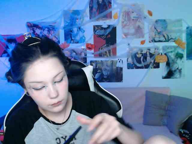 Hugo-Min Live Webcam on BongaCams