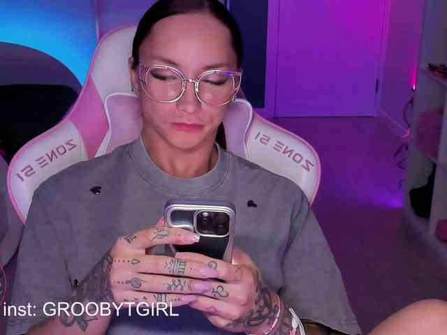 G-O-D-D-E-S-S Live Webcam on BongaCams