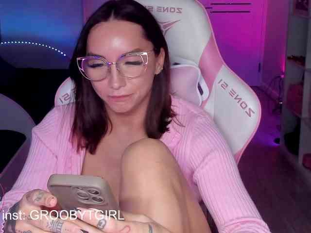 G-O-D-D-E-S-S Live Webcam on BongaCams