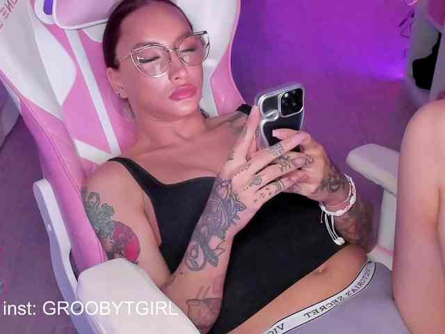 G-O-D-D-E-S-S Live Webcam on BongaCams