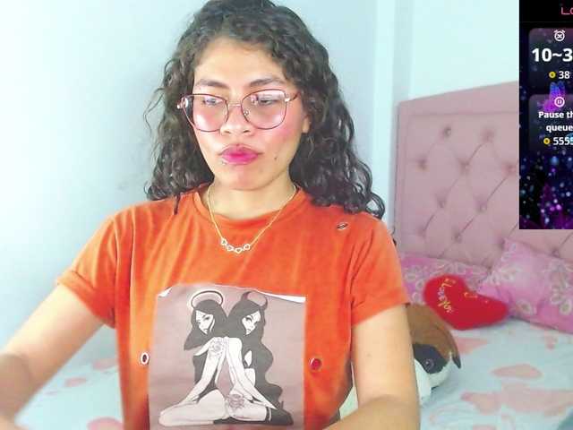 Cyntiaross webcam bongacams model stream image
