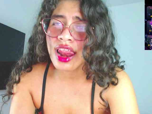 Cyntiaross webcam