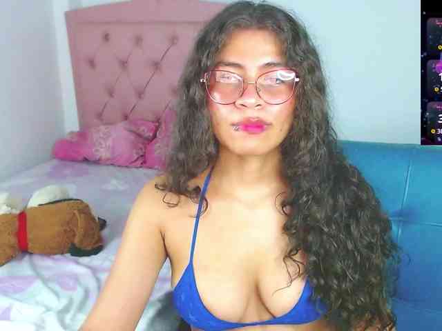 Cyntiaross webcam