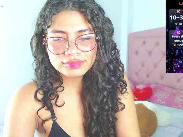 Cyntiaross webcam