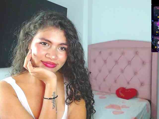 Cyntiaross webcam
