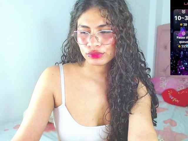 Cyntiaross Cyntiaross