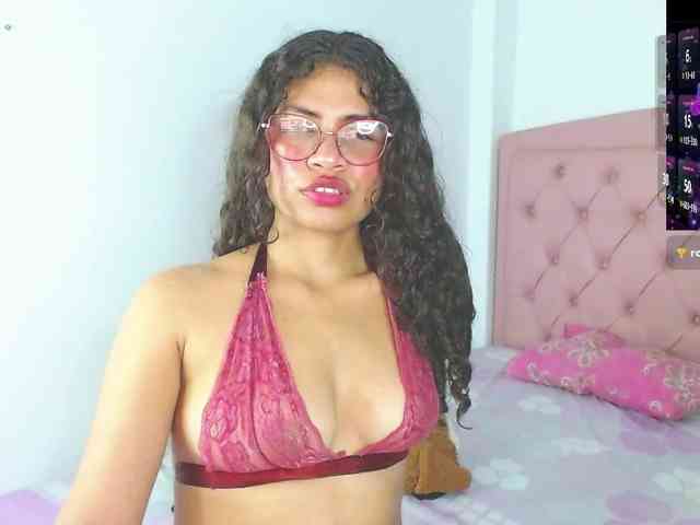 Cyntiaross webcam