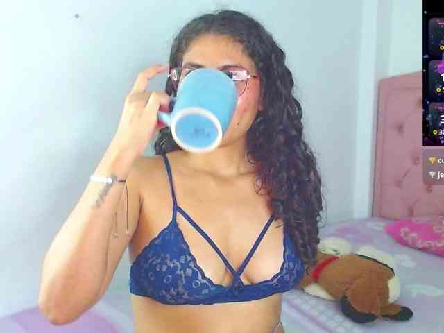 Cyntiaross webcam