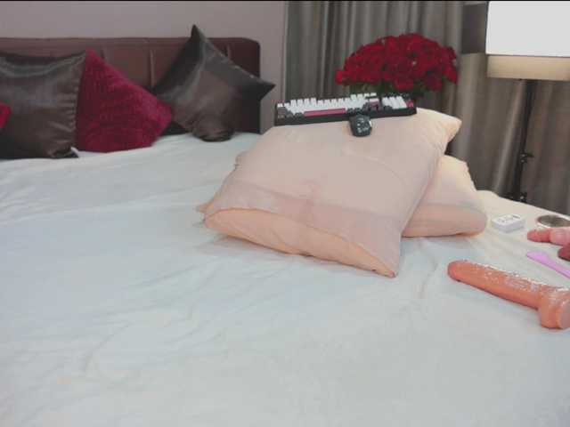 MillaBelle's BongaCams show and profile