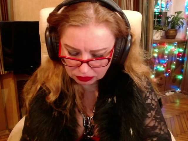 NormaGin's BongaCams show and profile