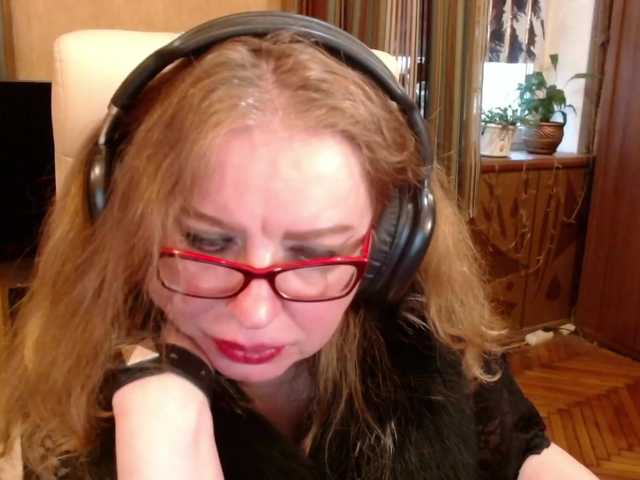 NormaGin's BongaCams show and profile