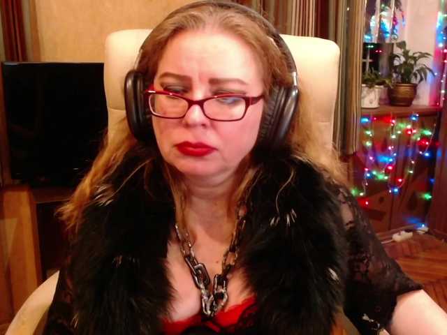 NormaGin's BongaCams show and profile