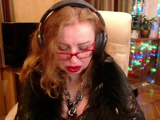 NormaGin's BongaCams show and profile