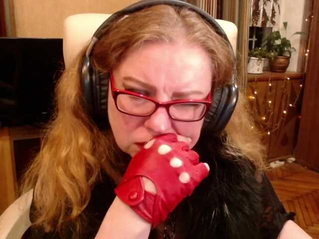 NormaGin's BongaCams show and profile