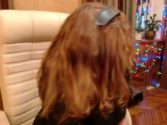 NormaGin's BongaCams show and profile