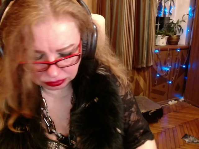 NormaGin's BongaCams show and profile