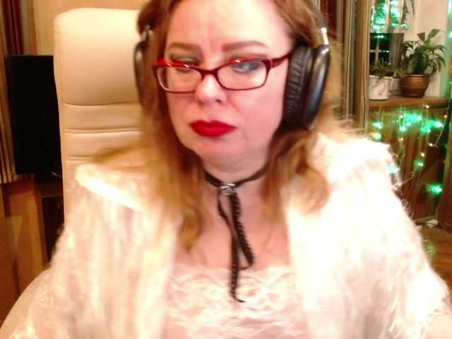 NormaGin's BongaCams show and profile