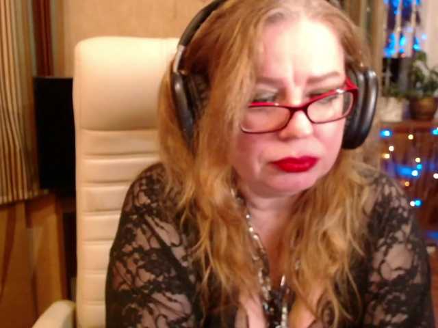 NormaGin's BongaCams show and profile