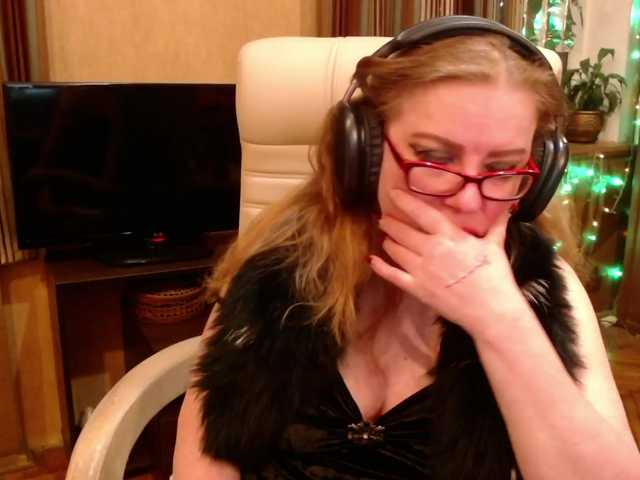 NormaGin's BongaCams show and profile