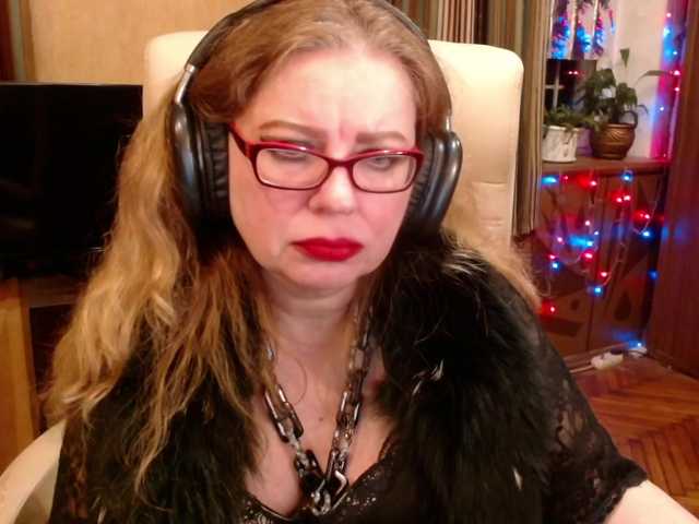 NormaGin's BongaCams show and profile