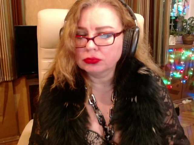 NormaGin's BongaCams show and profile