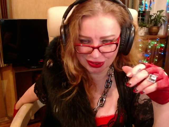 NormaGin's BongaCams show and profile