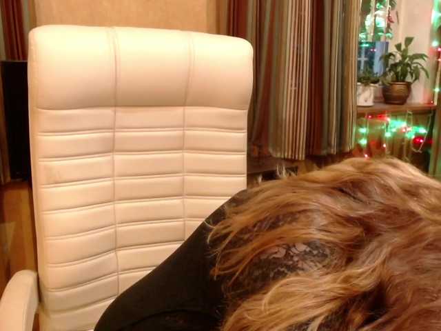 NormaGin's BongaCams show and profile