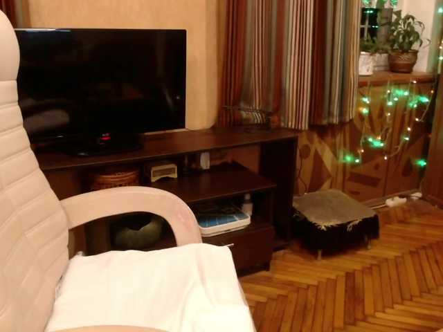 NormaGin's BongaCams show and profile