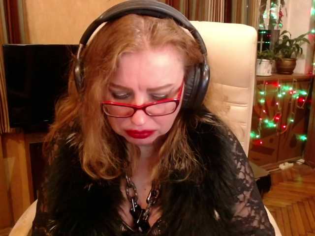 NormaGin's BongaCams show and profile