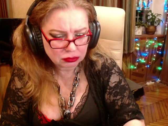 NormaGin's BongaCams show and profile