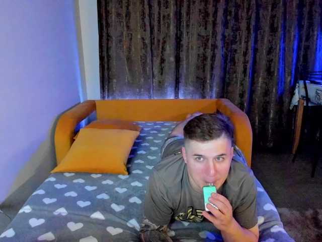  HulkLisandra chat room