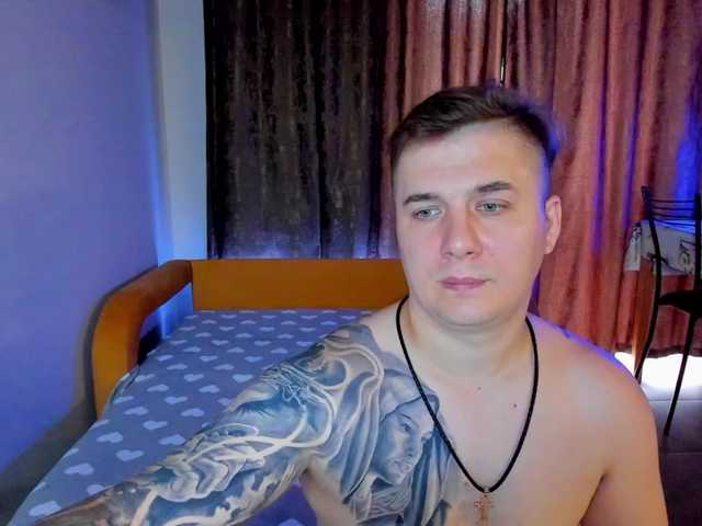  HulkLisandra chat room