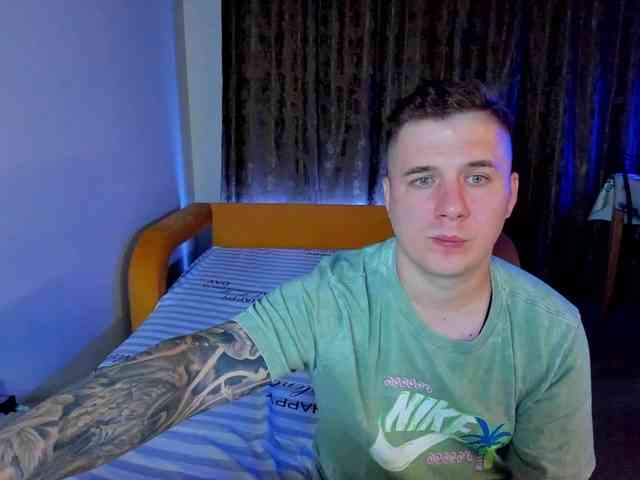 HulkLisandra Live Webcam on BongaCams