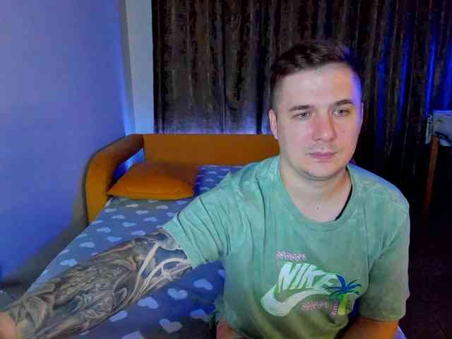 HulkLisandra webcam