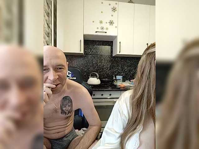 Innokentiy449's BongaCams show and profile