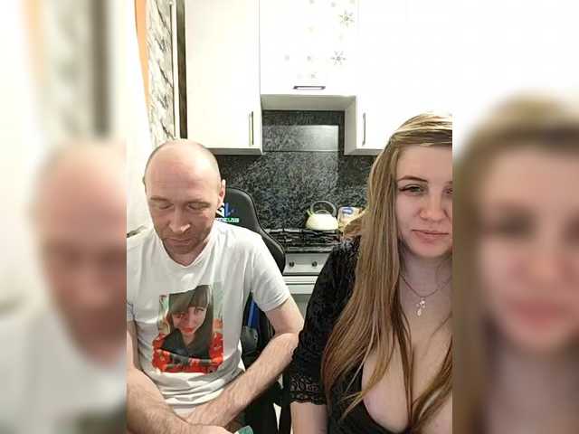 Innokentiy449's BongaCams show and profile