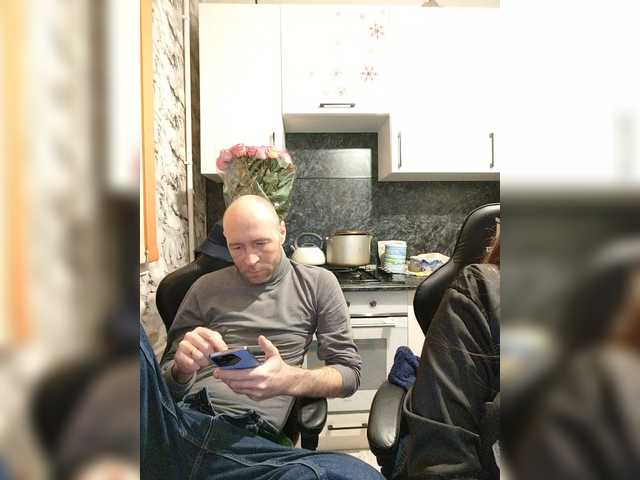 Innokentiy449 from BongaCams is Freechat