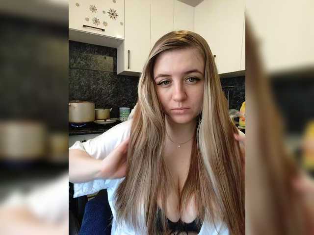 Innokentiy449 from BongaCams